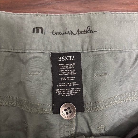 TravisMathew Sz 36x32 Green Golf Pants Sporty Athletic - Picture 3 of 5